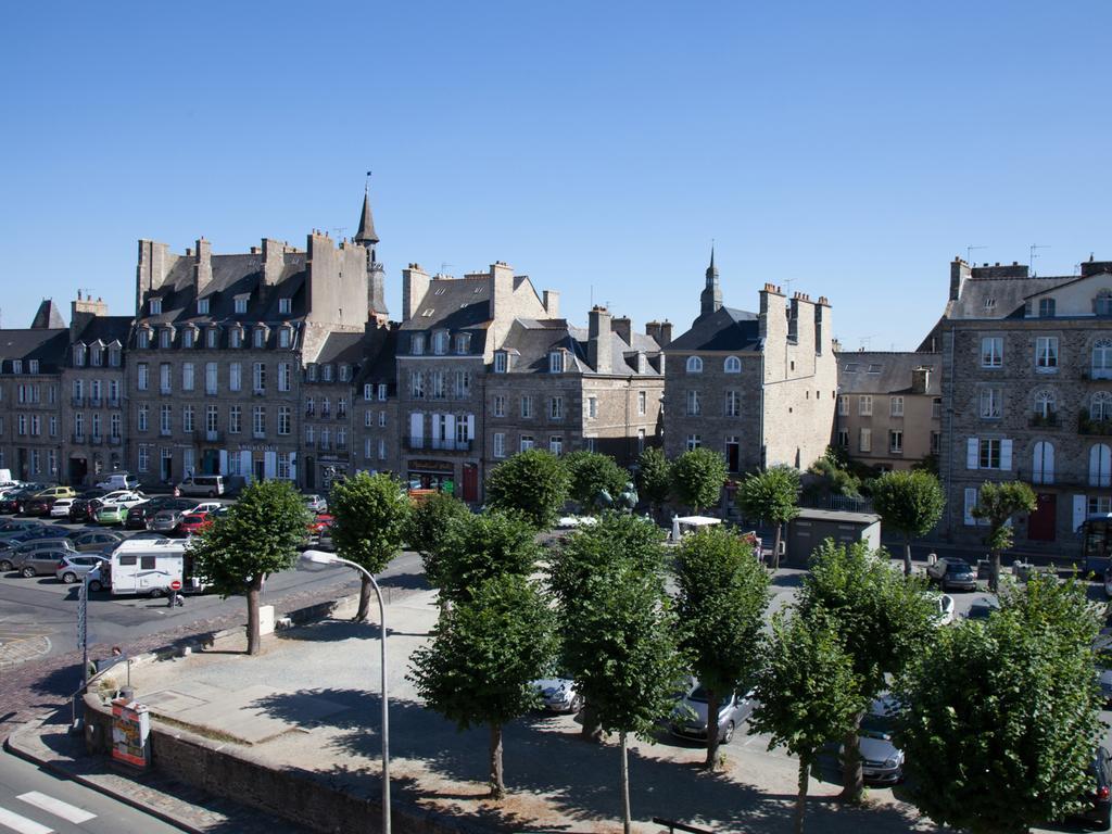 Le Medieval - Hotel Le Challonge Динан Экстерьер фото